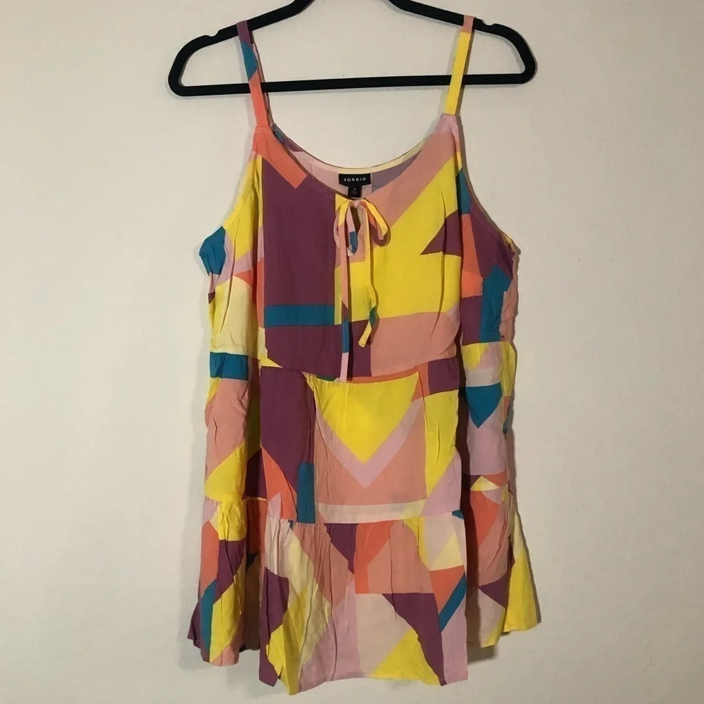Torrid Challis Tiered Tie-Front Cami Bright Geometric Print 0X - Picture 9 of 13